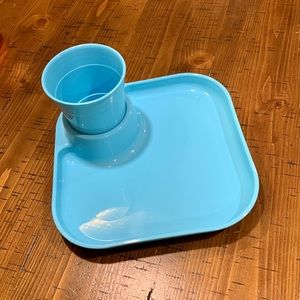 SET OF 6 PLATES AND GLASSES  NEW IN BOX